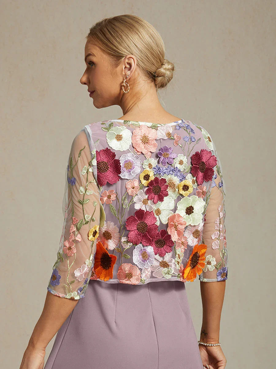 Veste gracieuse en maille et dentelle avec broderie florale 3D