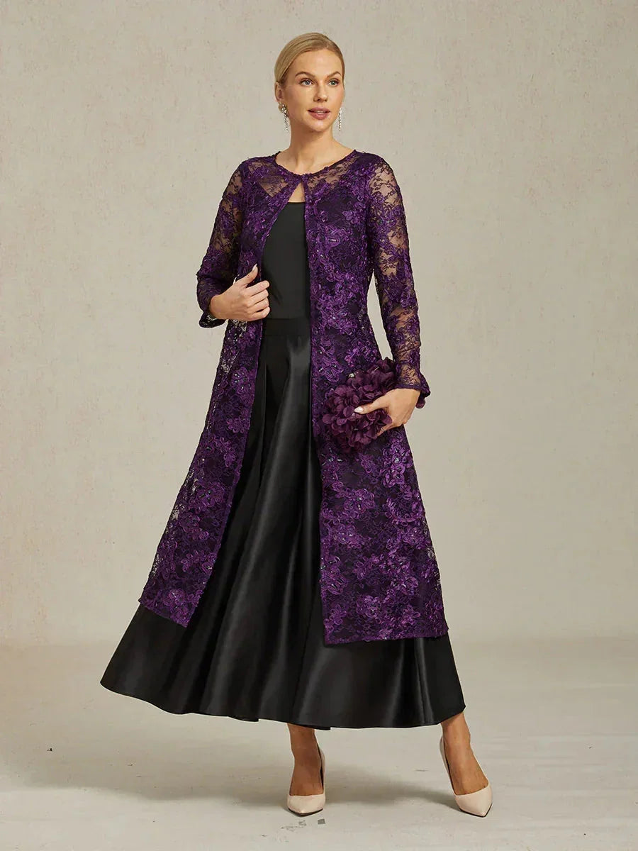Lange Jacke aus Rosettenspitze mit Paillettendetail
