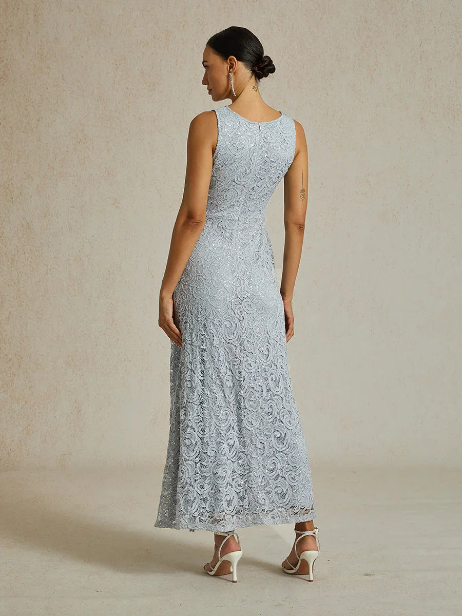 Robe longue en dentelle à sequins et volants