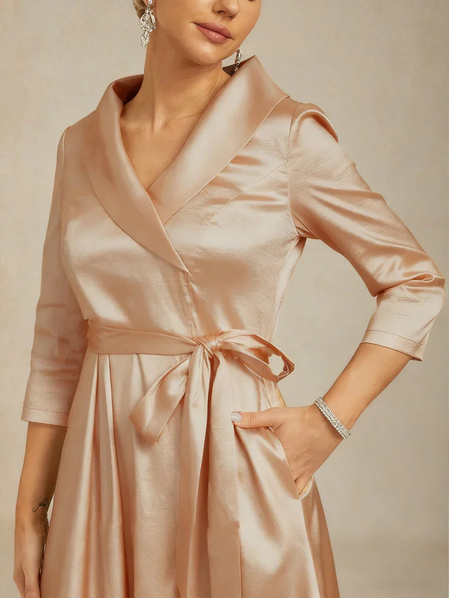 Robe de cocktail en taffetas extensible avec ceinture à nouer
