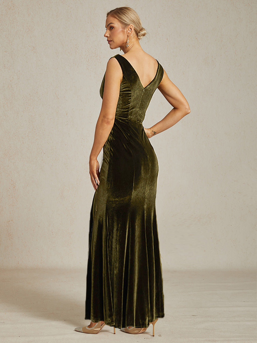 High-Stretch Velvet Sleeveless Maxi Dress