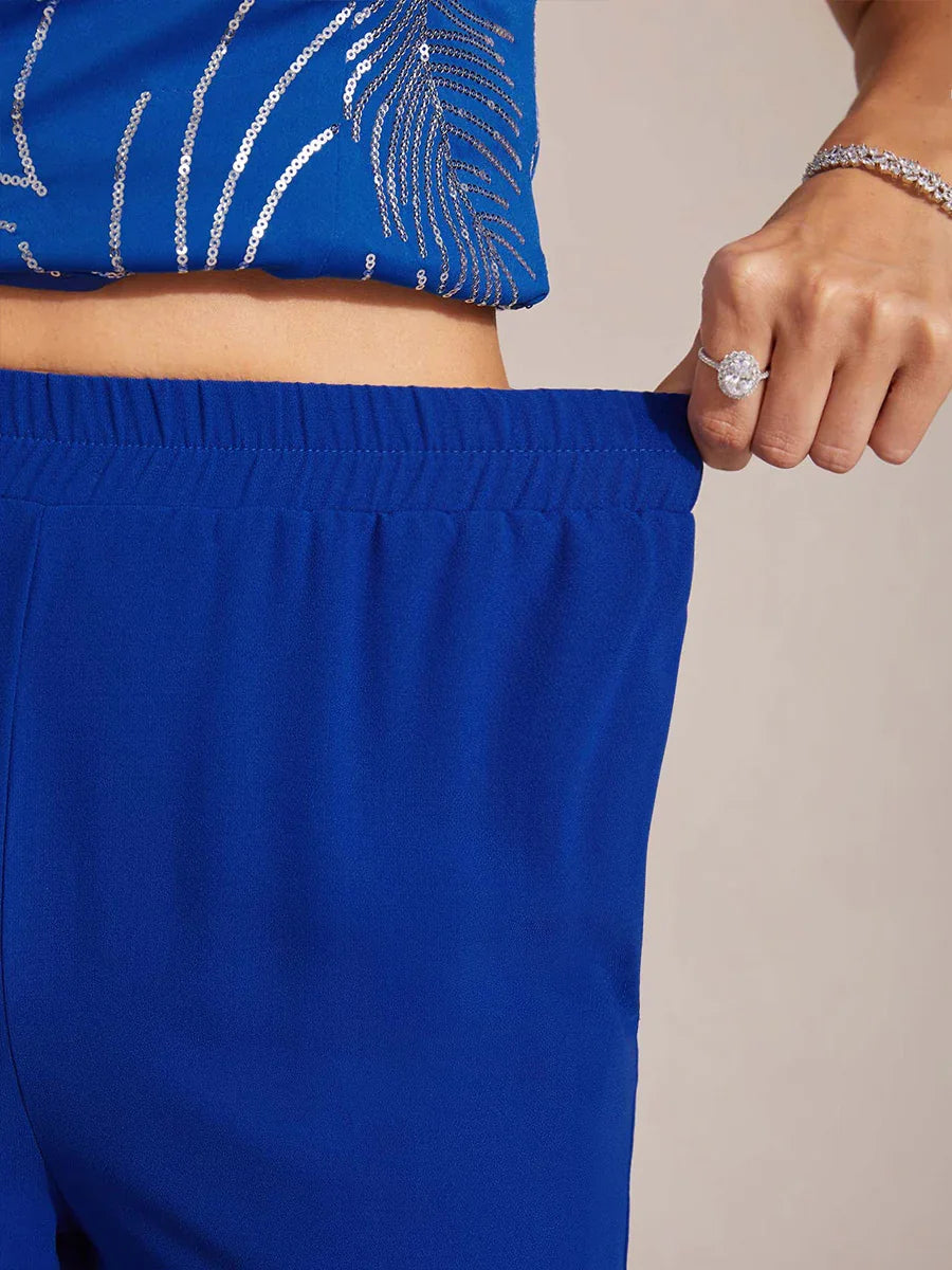 Weite Hose mit mittelhohem Bund und Taschen