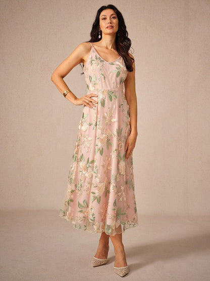 Chiffon-Kleid-Set mit bestickter Spitze