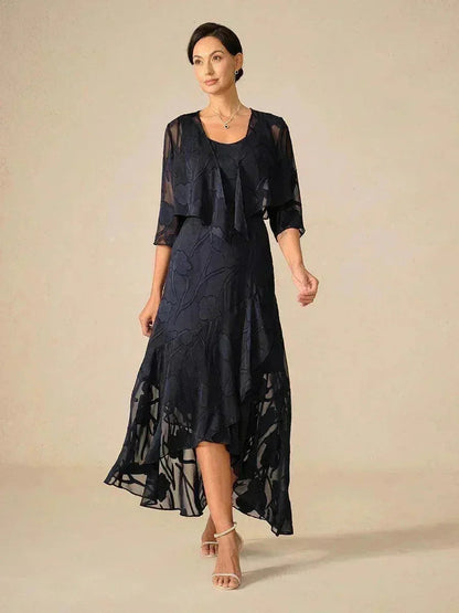 Abendkleid aus Chiffon mit Blumenmuster und asymmetrischem Saum