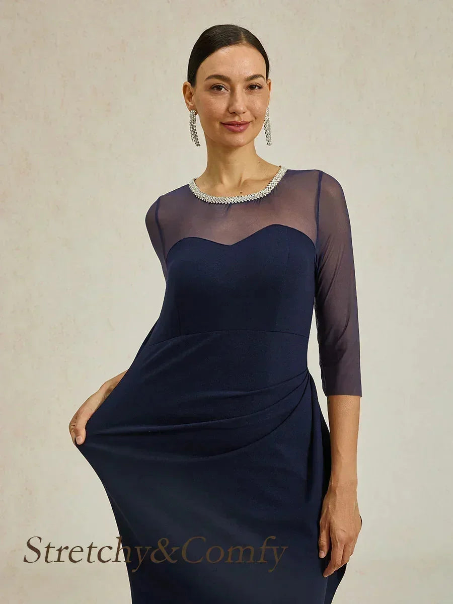 Elegantes Abendkleid mit Perlen und Illusionsausschnitt