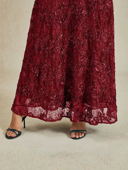 A-Linien-Kleid aus Rosettenspitze mit Paillettenverzierung