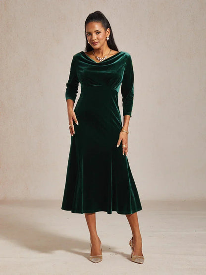 Midikleid aus hochelastischem Samt