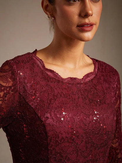 Robe élégante en dentelle et mousseline de soie, longueur thé