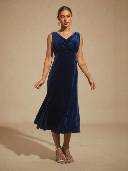High-Stretch Velvet Sleeveless Midi Dress with Scoop Neck