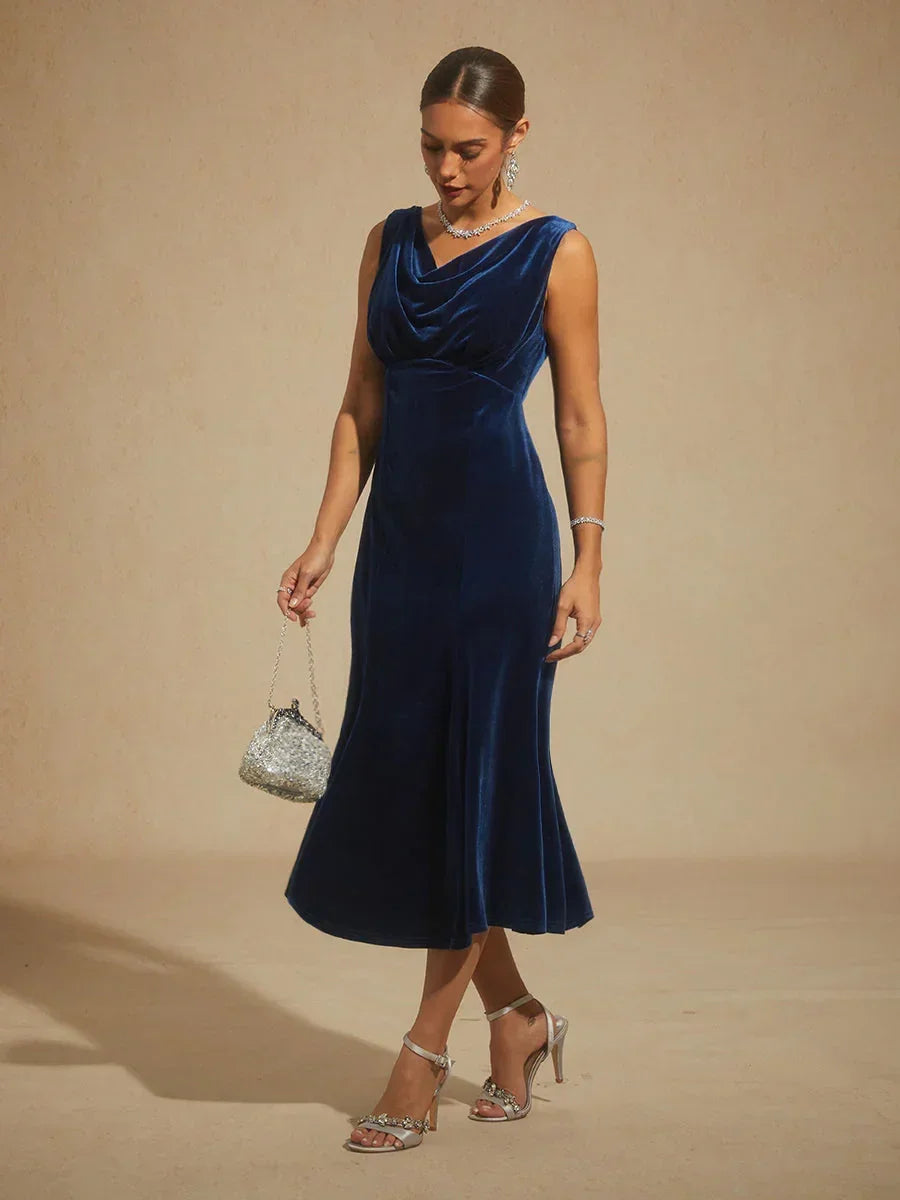 High-Stretch Velvet Sleeveless Midi Dress with Scoop Neck