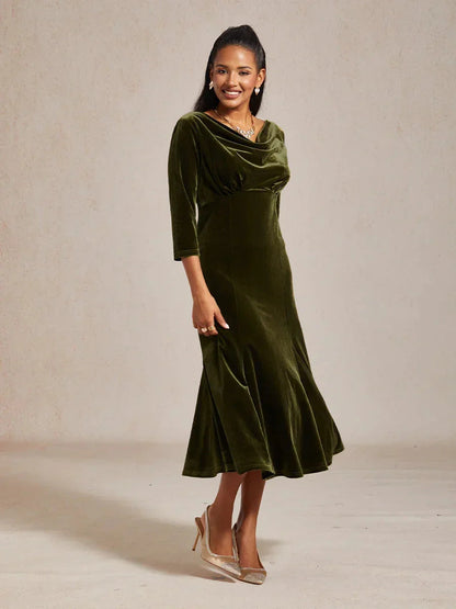 Midikleid aus hochelastischem Samt