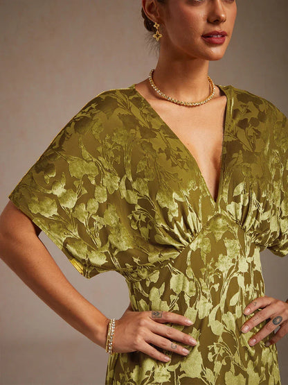 Maxikleid aus Samt mit V-Ausschnitt und Blumenmuster