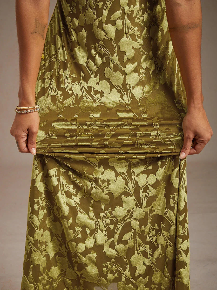 Maxikleid aus Samt mit V-Ausschnitt und Blumenmuster