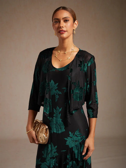 Floral Stretch Velvet 3/4 Sleeve Shrug