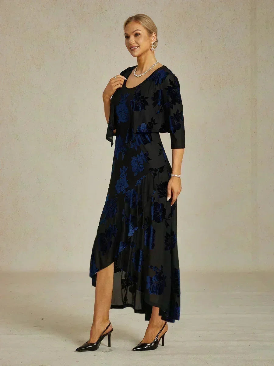 Samt-Abendkleid mit Blumenmuster und asymmetrischem Saum