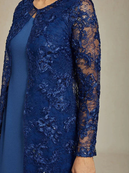 Lange Jacke aus Rosettenspitze mit Paillettendetail