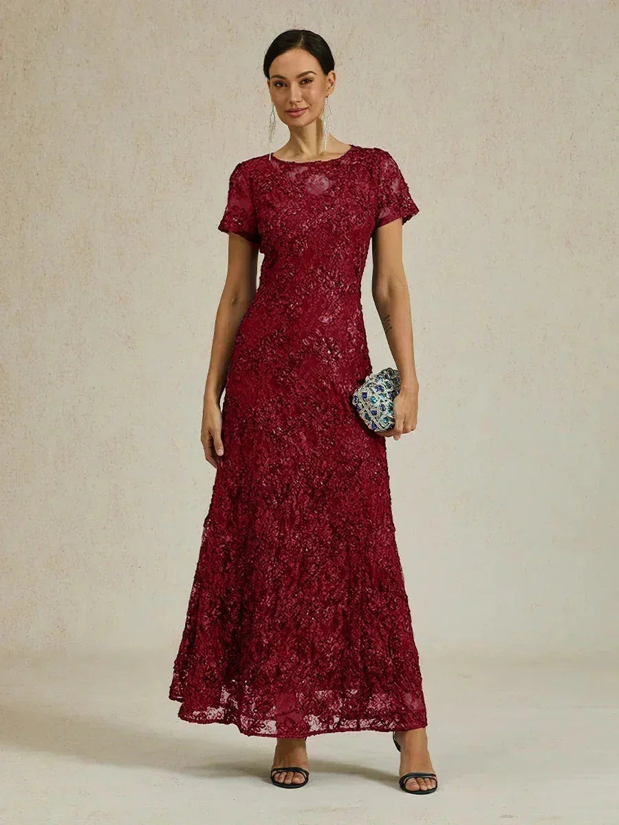 A-Linien-Kleid aus Rosettenspitze mit Paillettenverzierung