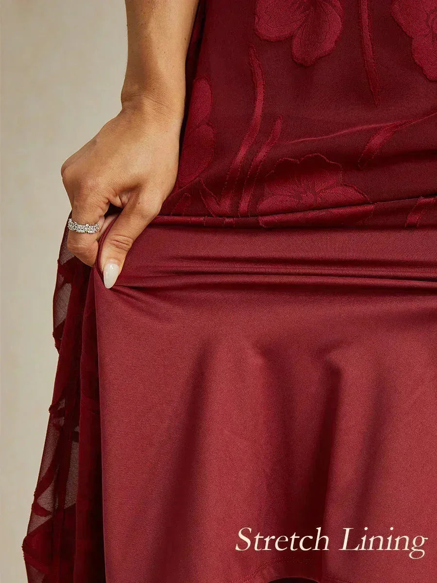Maxikleid mit Rüschen und flatternder Spitze