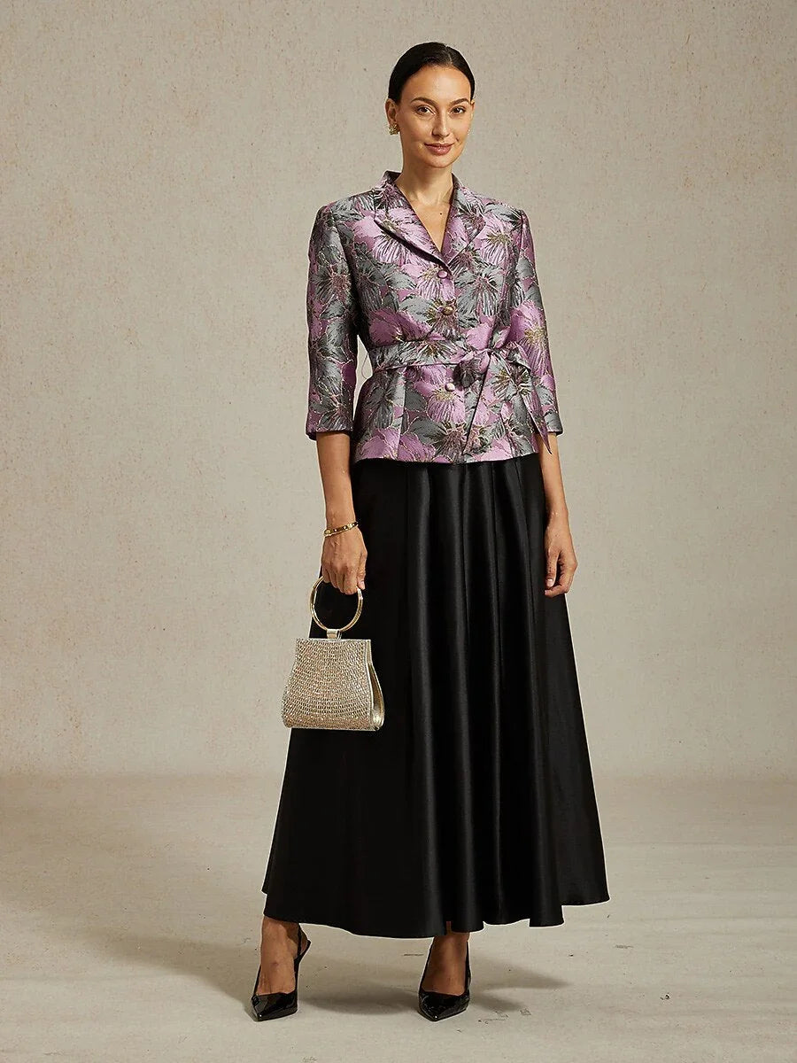 Dreiviertelärmelige Bluse mit floralem Jacquardmuster und Bindegürtel