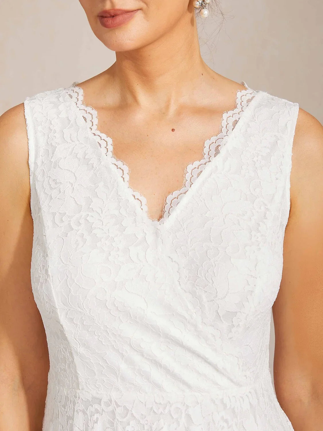 Lightweight Sleeveless Lace Wedding Dress with Matching Shawl