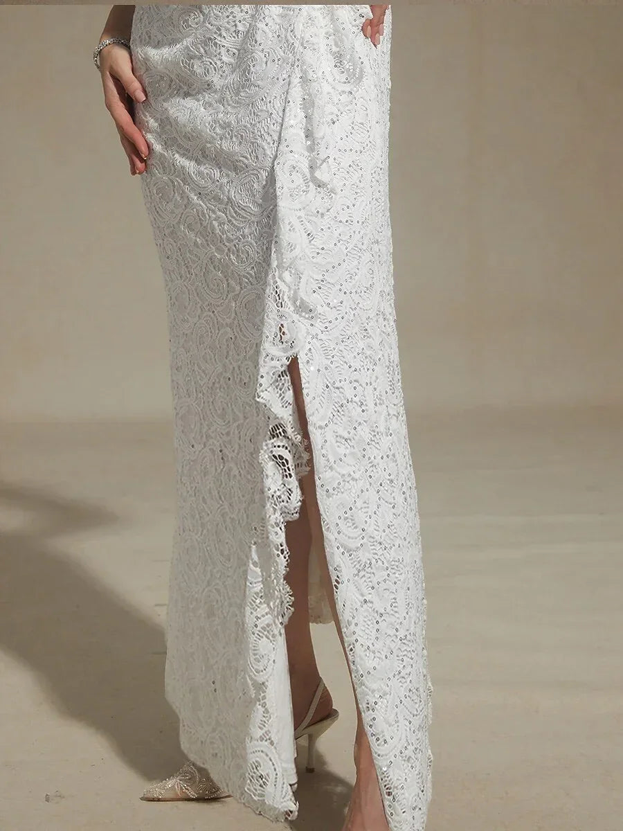 Maxikleid aus Spitze mit Pailletten und Rüschendetail