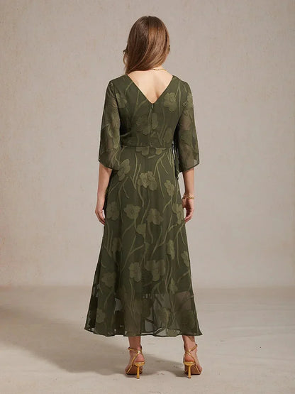 Robe longue en mousseline à volants, torsadée, à motif floral en dentelle