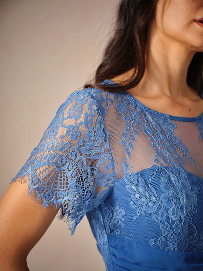 Elegant Knee-Length Lace Dress With Sheer Chiffon Jacket