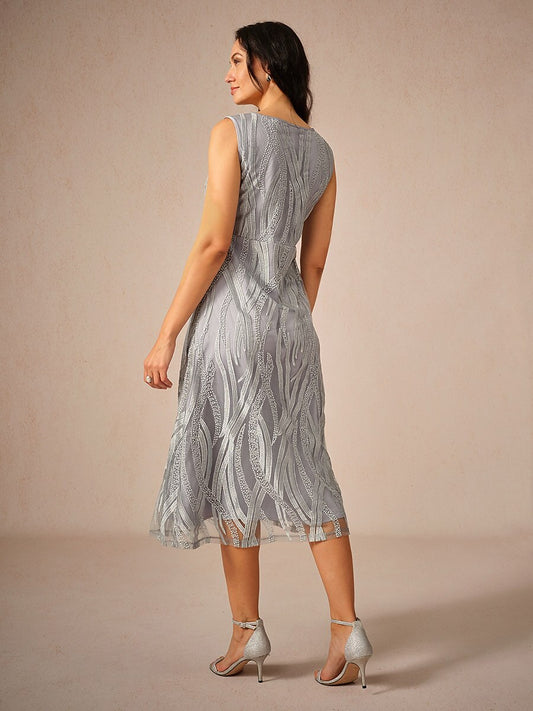 Midi Lace Solid Color Dress