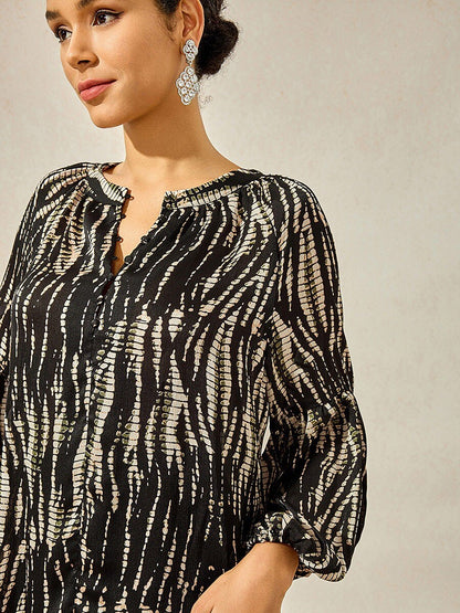 Satin Lantern Sleeve Notched Collar Buttoned Blouse